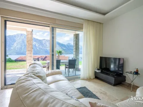 Prodaja, dvosoban stan, 68m², Kostanjica, Kotor - image 22