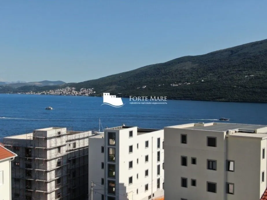 Prodaja, jednosoban stan, 47m², Đenovići, Herceg Novi