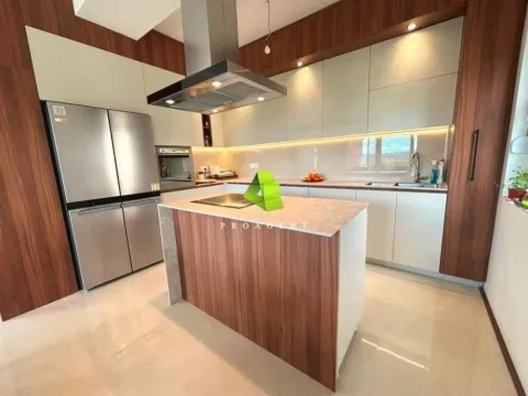 Sale, house, 220m², Crveni Krst, Niš - image 10