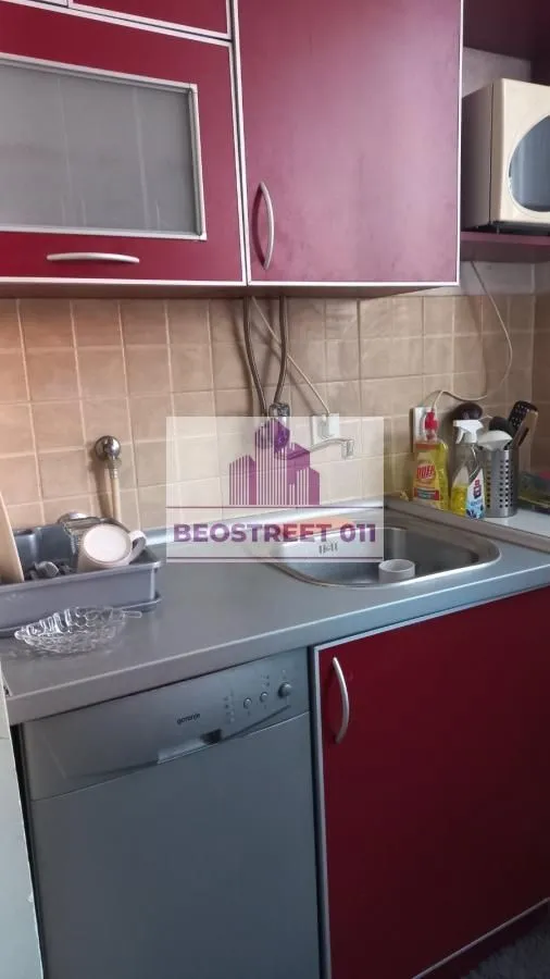 Prodaja, dvosoban stan, 73m², Senjak, Beograd