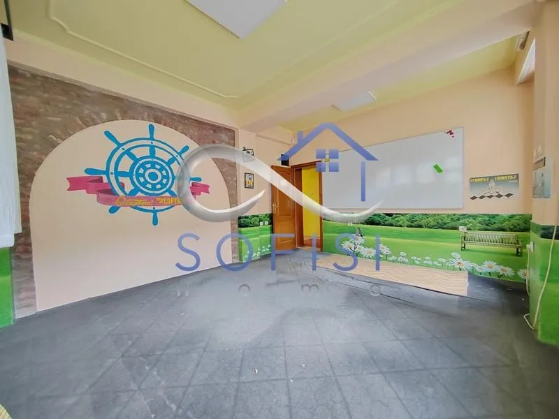 Rent, office space, 160m², Grbavica, Novi Sad Sve Podlokacije