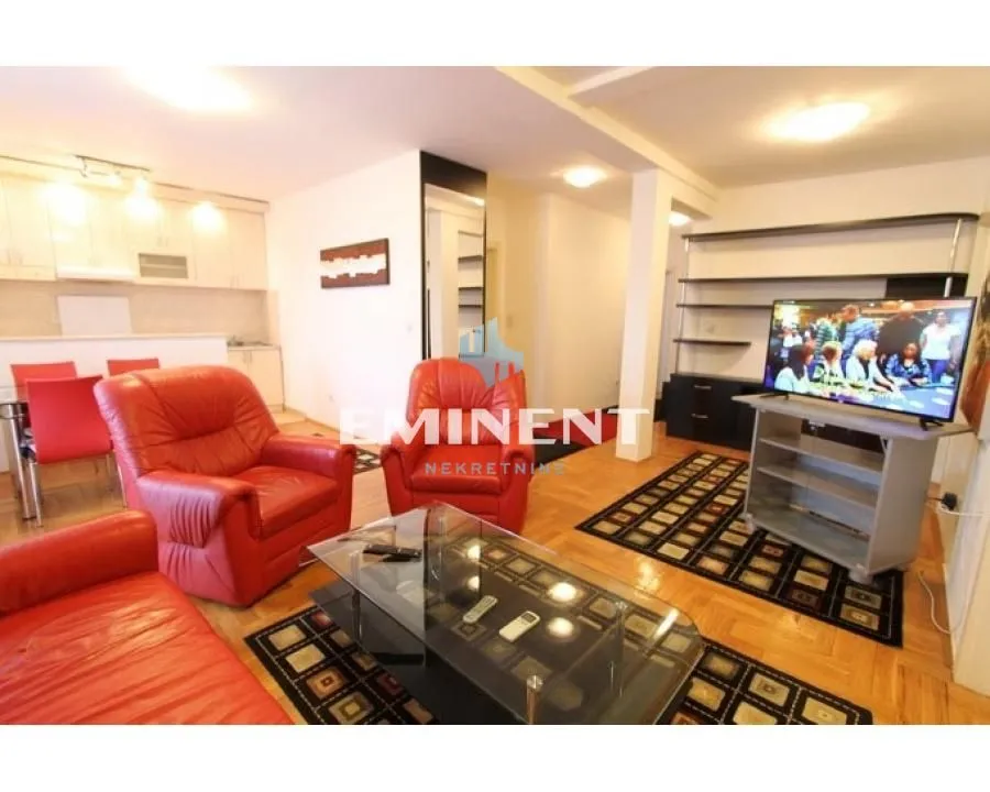 Prodaja, stan, 80m², Autokomanda, Voždovac Sve Podlokacije