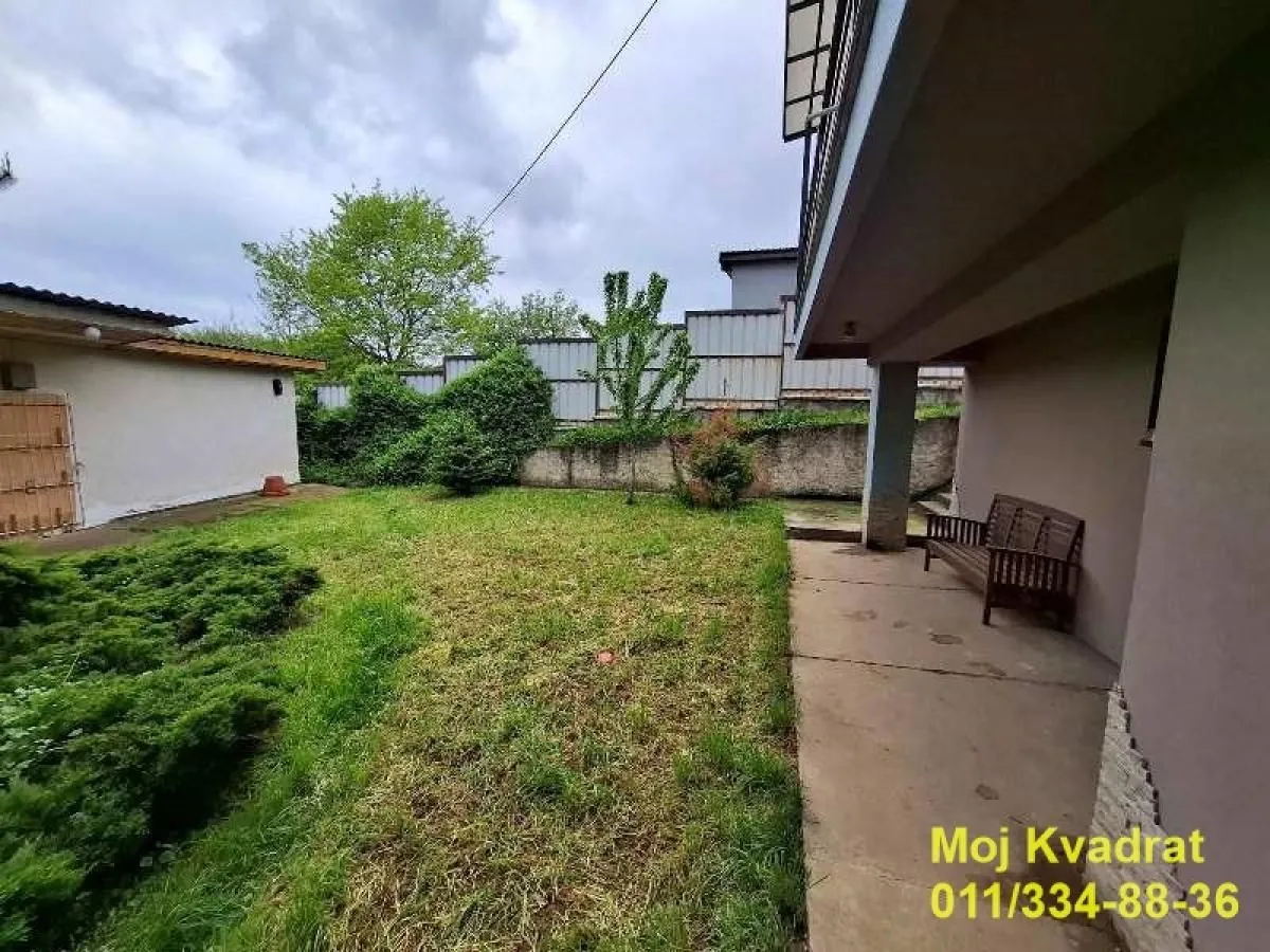 Sale, house, 300m², Sremčica, Beograd