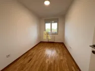 Izdavanje, jednosoban stan, 44m², Avijatičarsko naselje, Novi Sad Sve Podlokacije - image 3