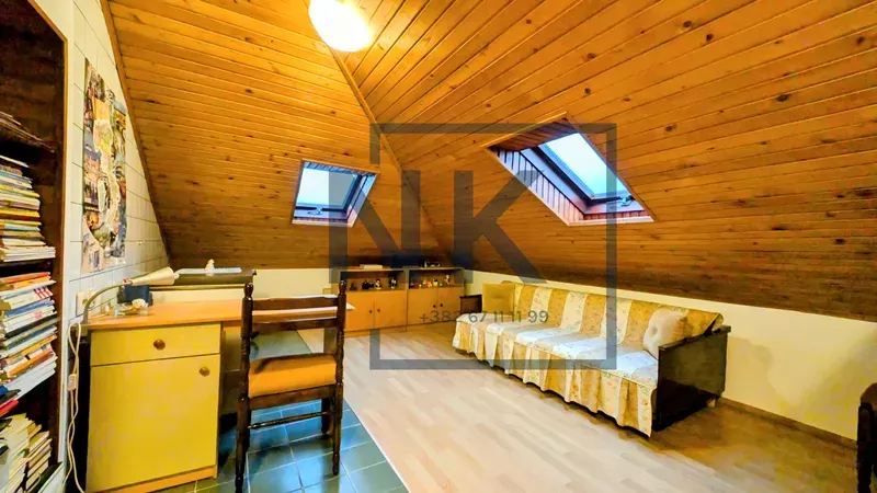 Prodaja, četvorosoban stan, 140m², Centar, Podgorica