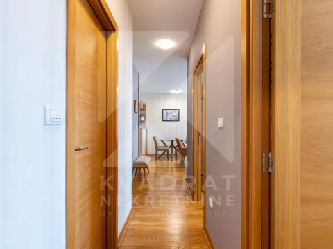 Sale, two bedroom apartment, 63m², City Kvart, Podgorica - image 11
