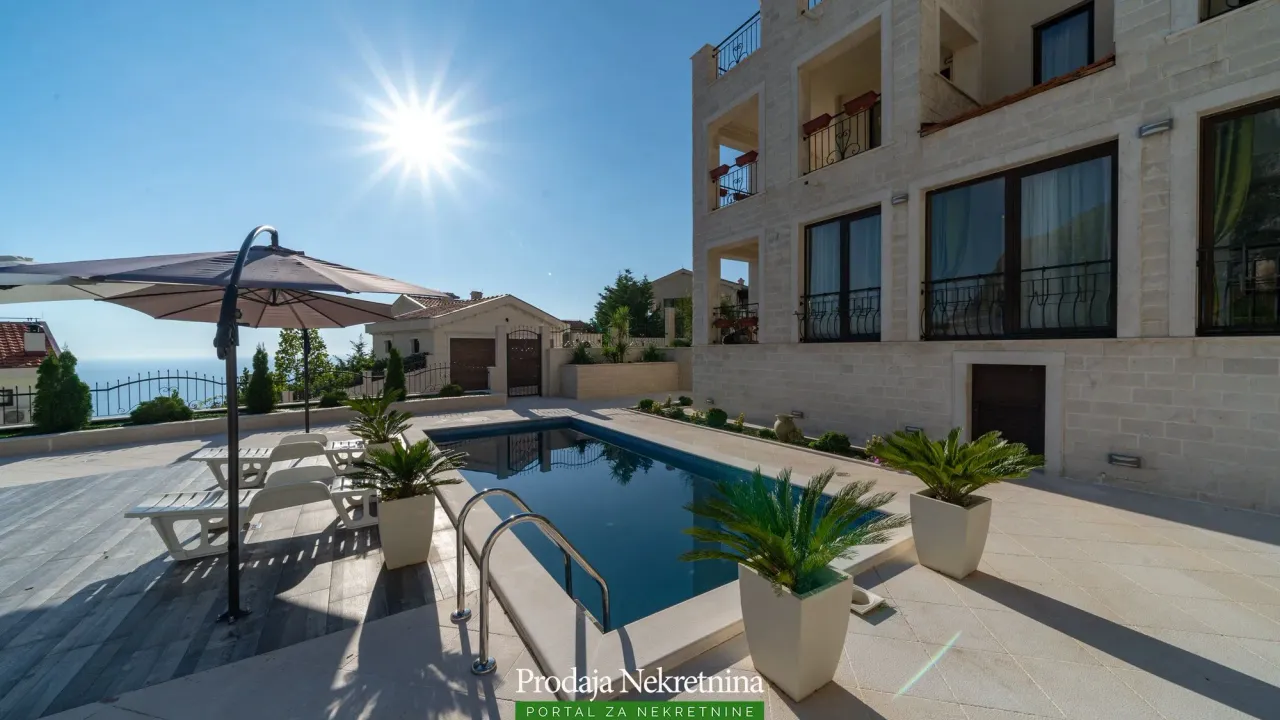 Prodaja, kuća, 354m², Blizikuće, Budva