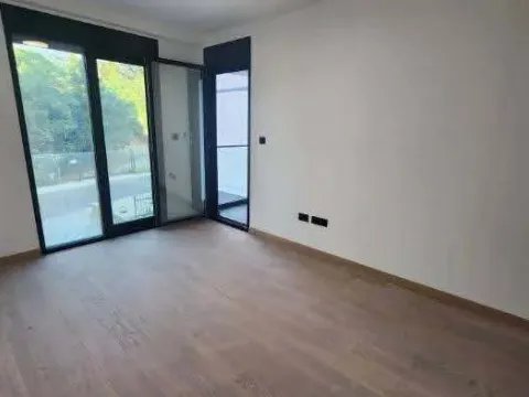 Prodaja, trosoban stan, 111m², Momišići, Podgorica - image 5