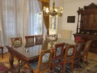 Izdavanje, trosoban stan, 145m², Stari Grad, Beograd - image 14