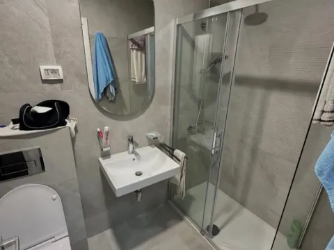 Izdavanje, jednosoban stan, 50m², Central Point, Podgorica - image 7