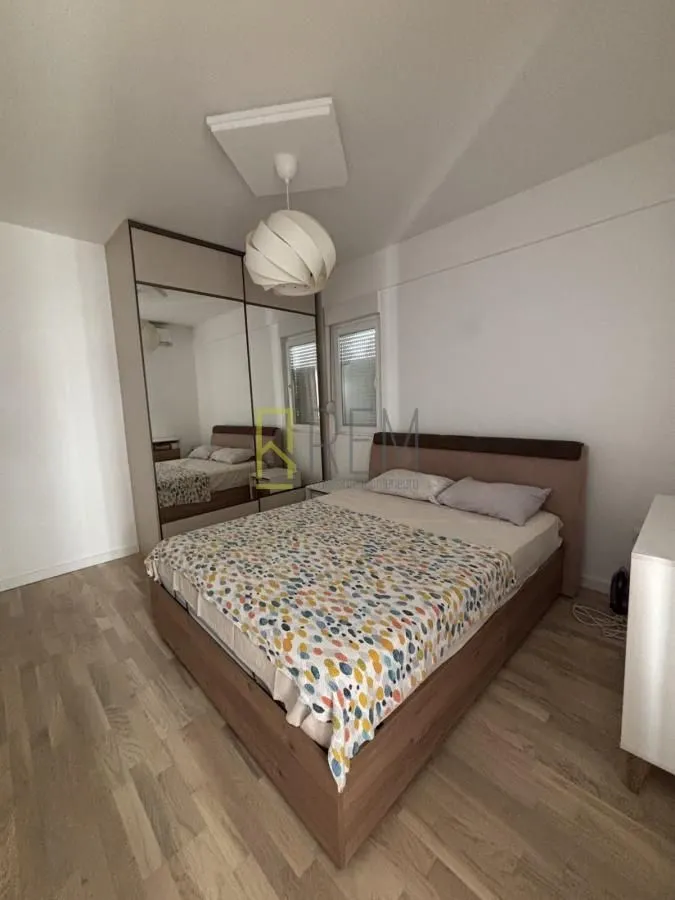 Prodaja, dvosoban stan, 67m², Centar, Podgorica