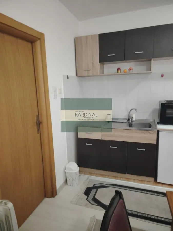 Prodaja, garsonjera, 27m², Centar, Vrnjačka Banja