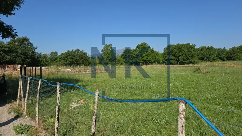 Prodaja, plac, 2800m², Piperi, Podgorica