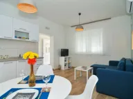Rent, one bedroom apartment, 45m², Kalimanj, Tivat - image 1