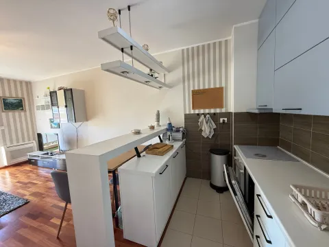 Izdavanje, stan, 54m², City Kvart, Podgorica - image 6