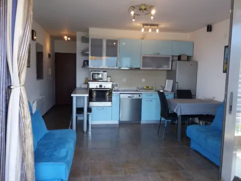 Rent, one bedroom apartment, 38m², Gospoština, Budva - image 2