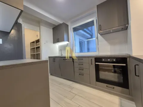 Rent, three bedroom apartment, 95m², Centar, Novi Sad - image 12