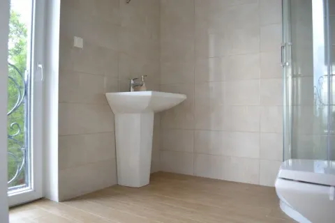 Prodaja, kuća, 360m², Šušanj, Bar - image 5