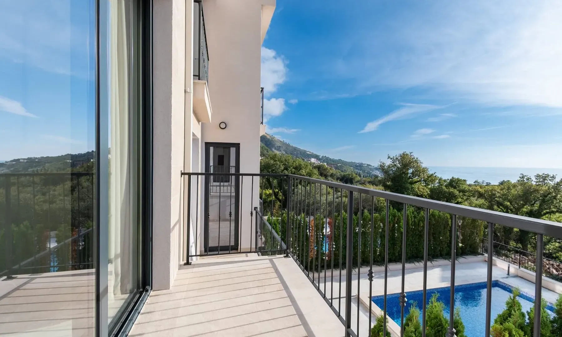 Sale, house, 220m², Reževići, Budva