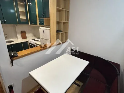 Izdavanje, jednosoban stan, 35m², Detelinara, Novi Sad Sve Podlokacije - image 9