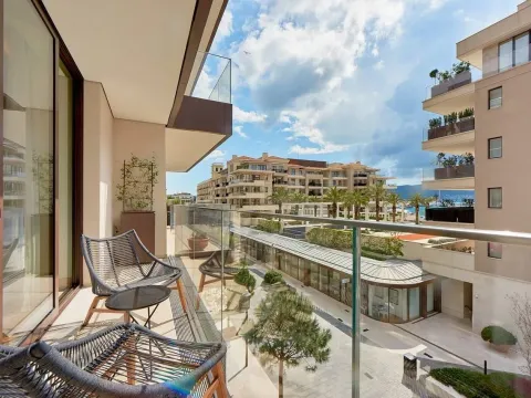 Sale, two bedroom apartment, 140m², Porto Montenegro, Tivat