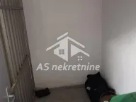 Izdavanje, trosoban stan, 77m², Vračar Sve Podlokacije, Beograd - image 39