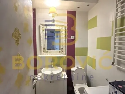 Sale, two bedroom apartment, 60m², Stari Grad, Beograd - image 13