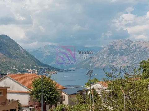 Sale, one bedroom apartment, 50m², Dobrota, Kotor - image 10