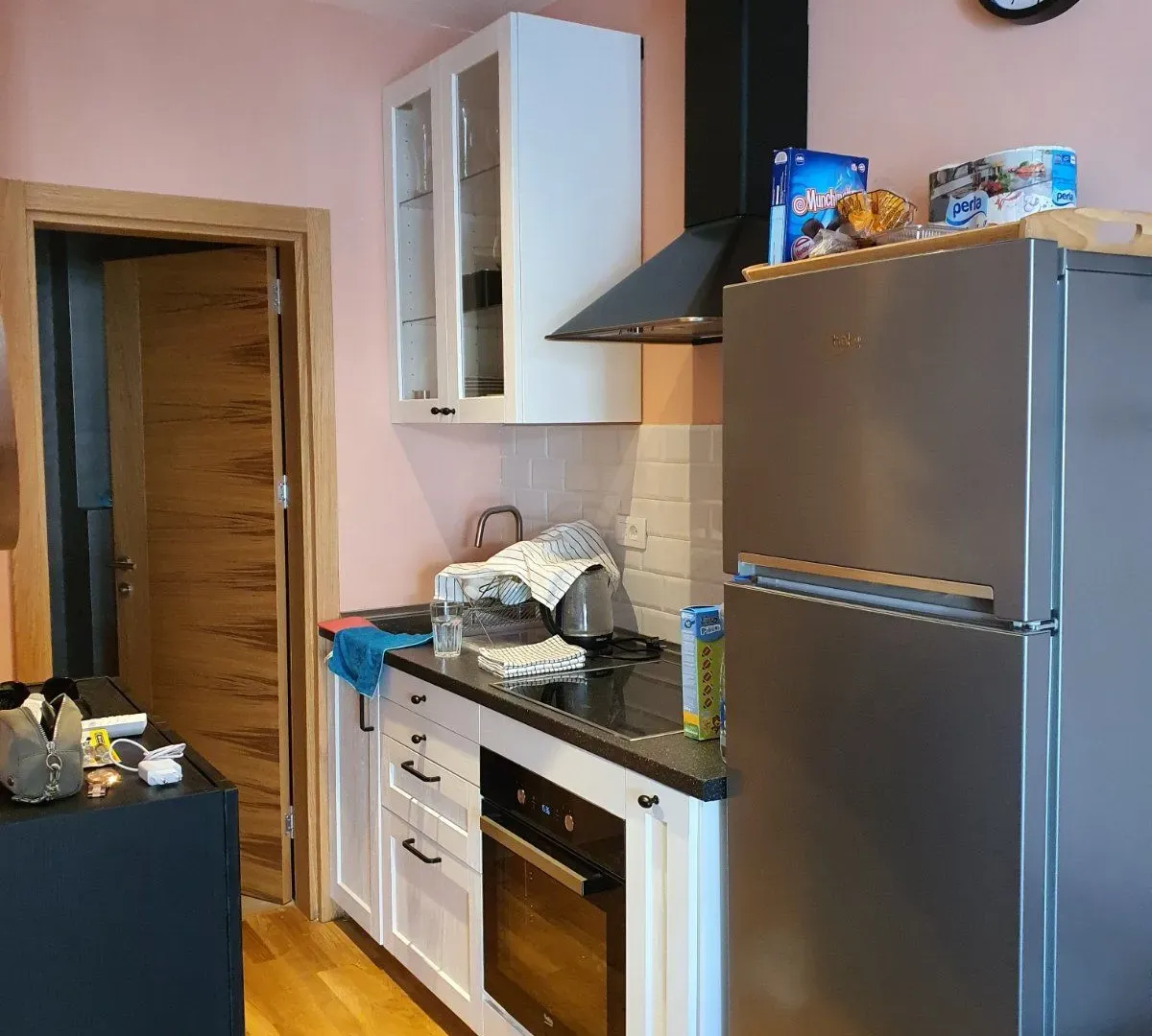 Rent, one bedroom apartment, 29m², Bečići, Budva
