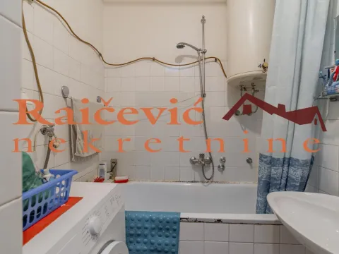 Prodaja, dvosoban stan, 76m², Stari Grad, Beograd - image 16