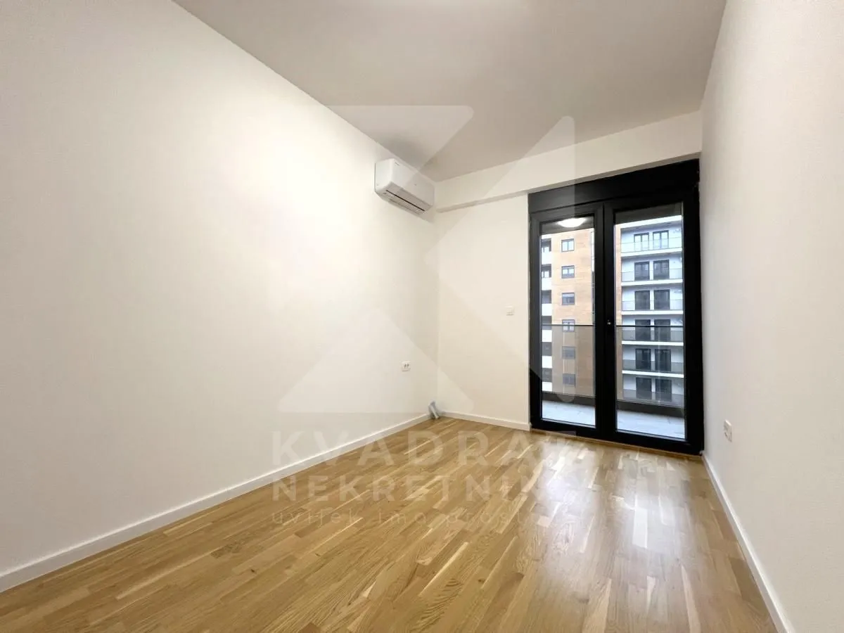 Rent, office space, 66m², Stari Aerodrom, Podgorica