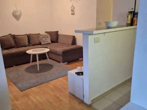 Prodaja, jednosoban stan, 39m², Voždovac Sve Podlokacije, Beograd