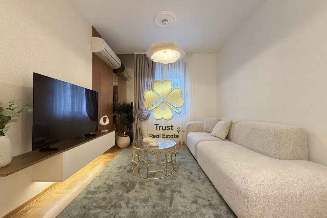 Izdavanje, jednosoban stan, 50m², Podgorica, Crna Gora