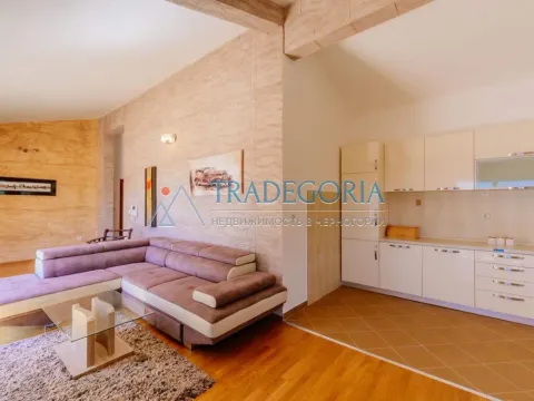 Prodaja, dvosoban stan, 105m², Petrovac, Budva - image 2