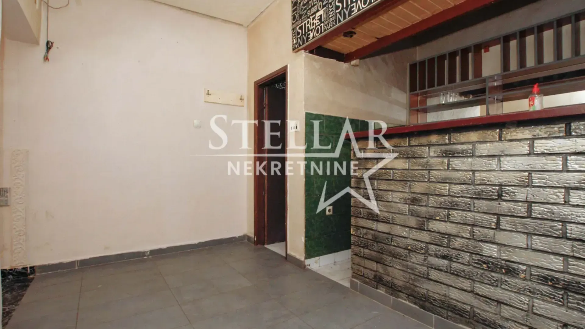 Sale, office space, 32m², Lepa Kata, Podgorica