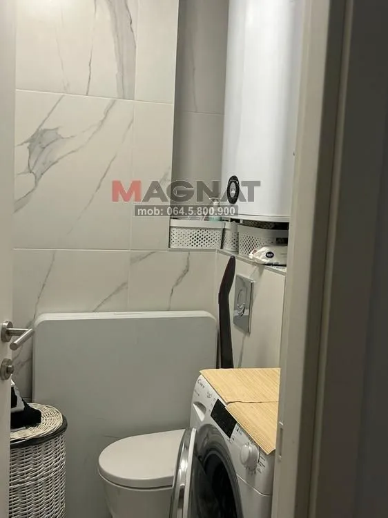 Prodaja, trosoban stan, 70m², Zemun Sve Podlokacije, Beograd
