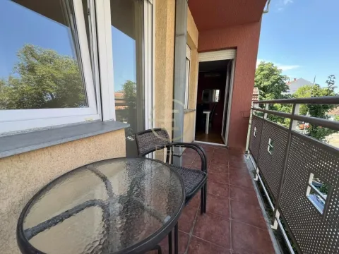 Izdavanje, trosoban stan, 65m², Grbavica, Novi Sad Sve Podlokacije - image 13