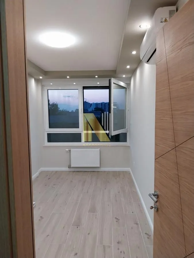 Rent, office space, 101m², Spens, Novi Sad Sve Podlokacije