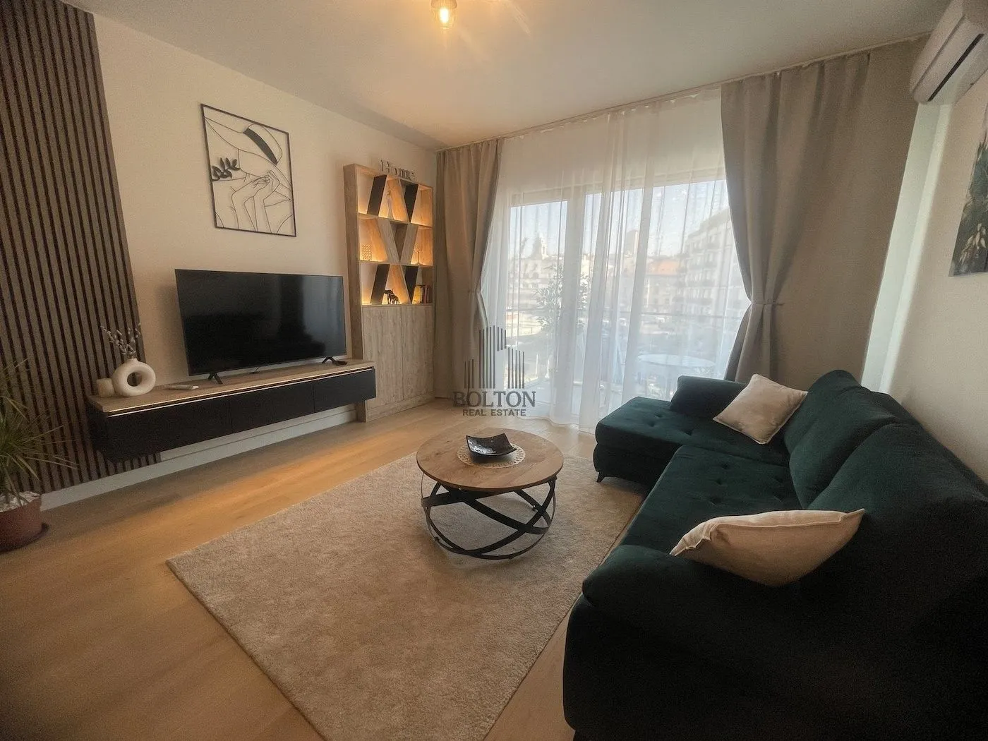 Rent, two bedroom apartment, 54m², Savski Venac, Beograd