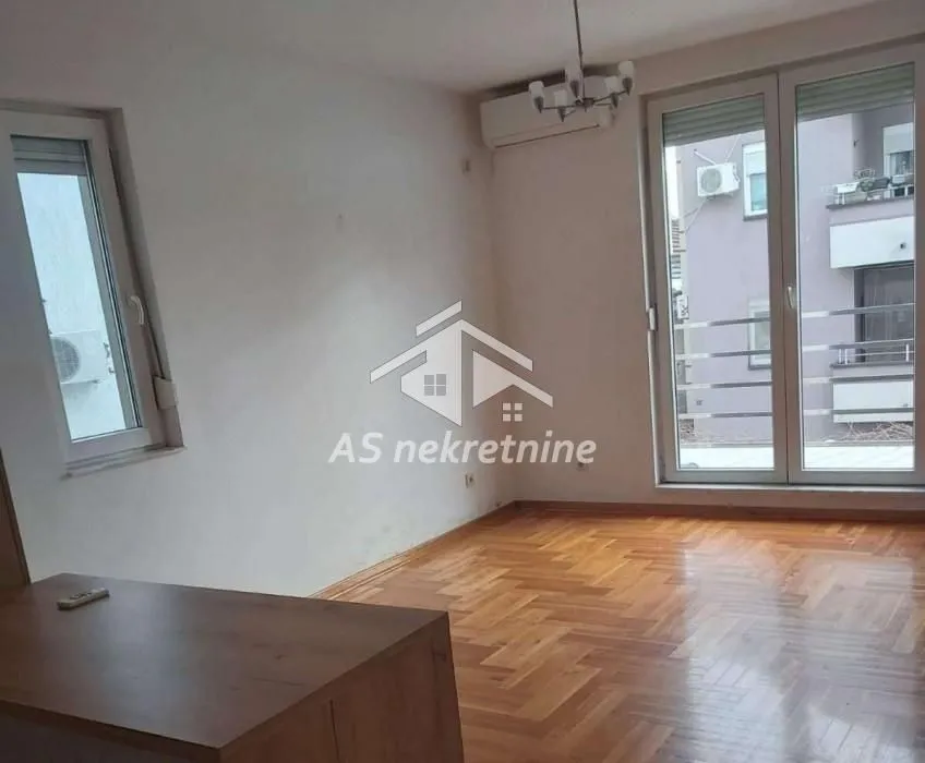 Rent, apartment, 40m², Lekino Brdo, Voždovac Sve Podlokacije