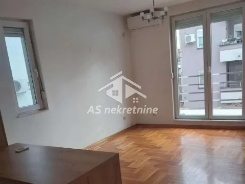 Rent, apartment, 40m², Lekino Brdo, Voždovac Sve Podlokacije - image 1