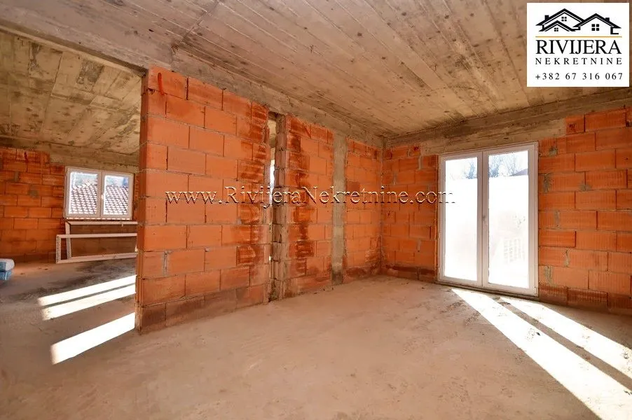 Prodaja, kuća, 288m², Zelenika, Herceg Novi