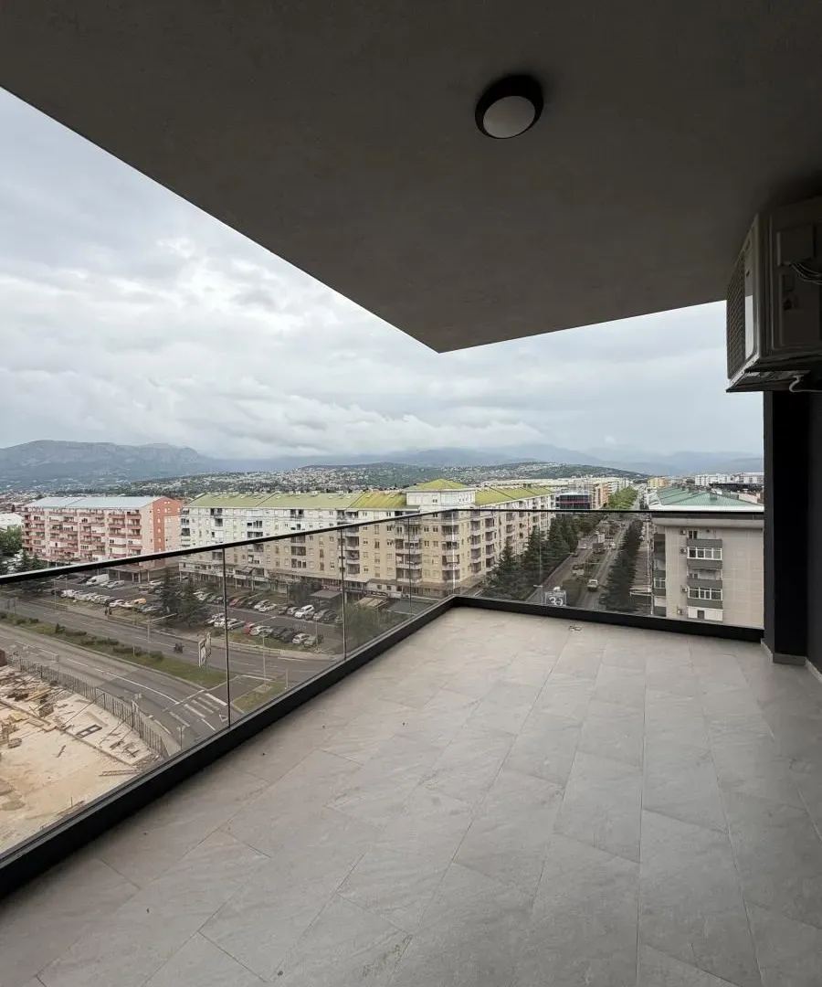 Rent, office space, 261m², Stari Aerodrom, Podgorica