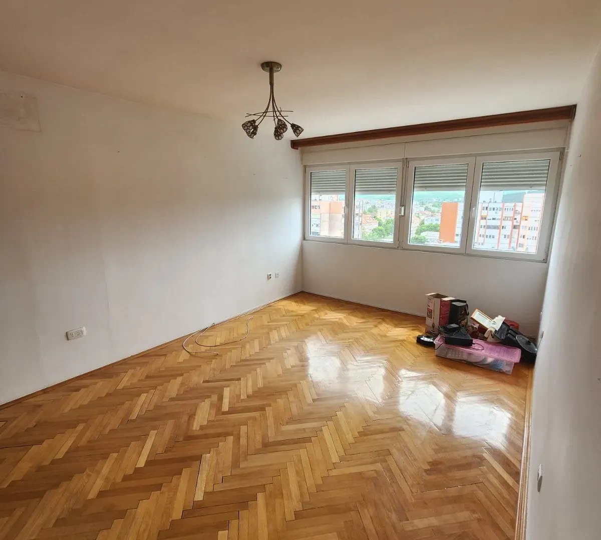 Prodaja, dvosoban stan, 89m², Nikšić, Crna Gora