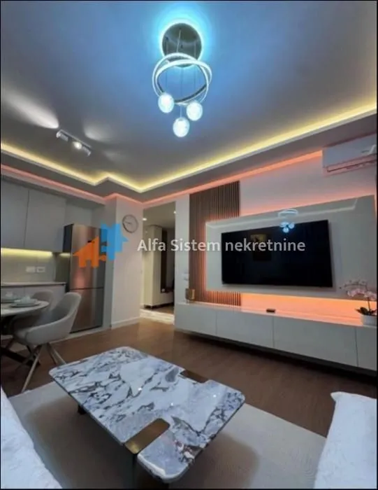 Rent, three bedroom apartment, 75m², Savski Venac, Beograd