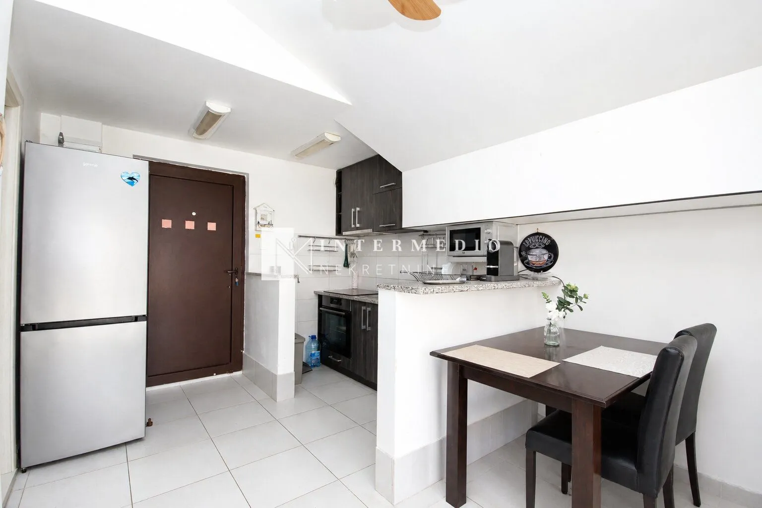 Prodaja, dvosoban stan, 69m², Bijela, Herceg Novi