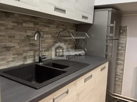 Izdavanje, trosoban stan, 58m², Sremčica, Beograd - image 14