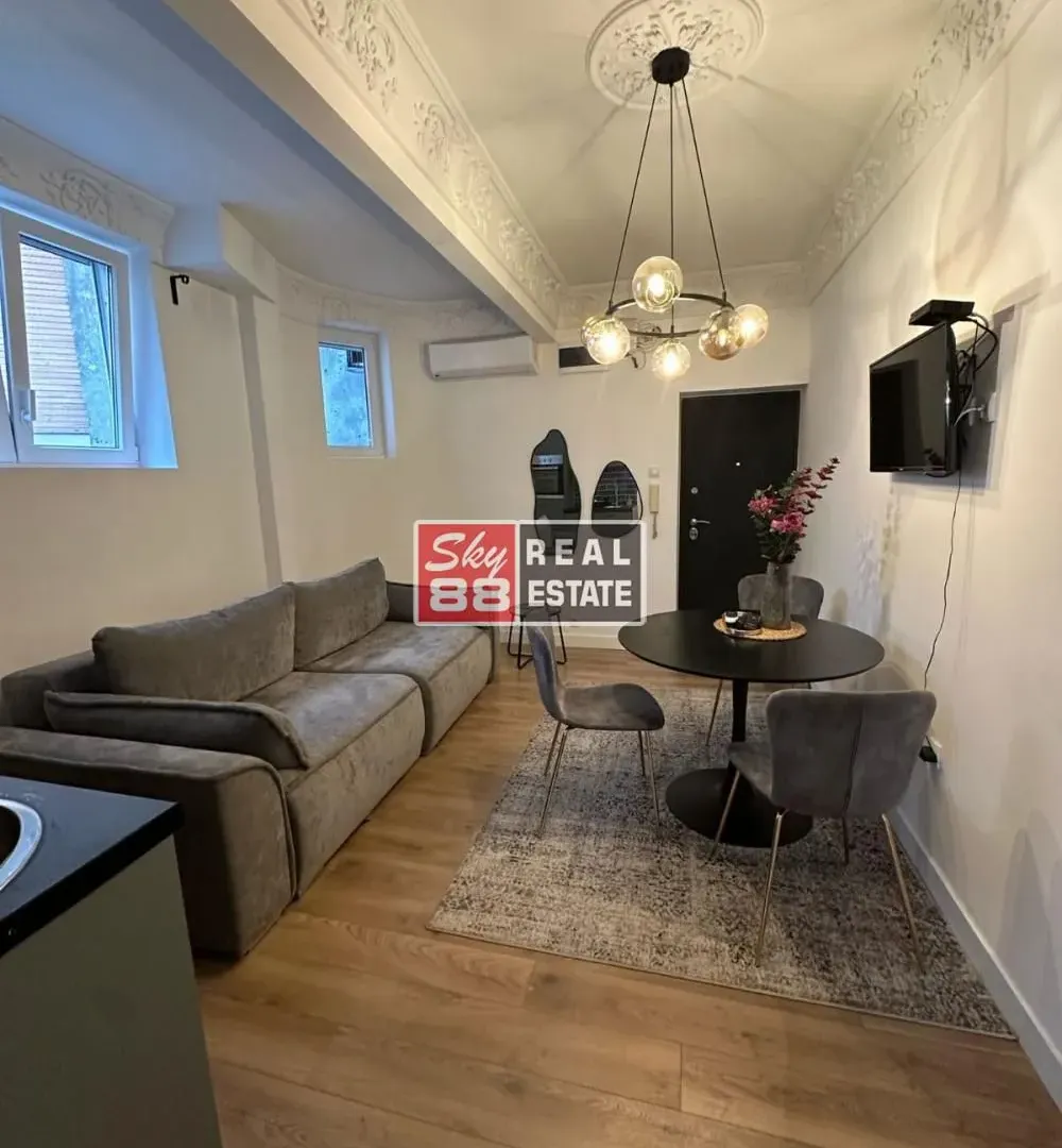 Prodaja, jednosoban stan, 34m², Savski Venac, Beograd