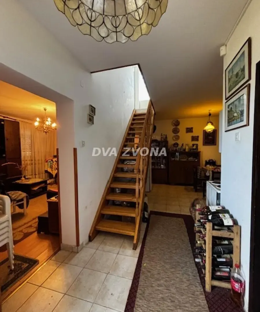 Prodaja, kuća, 150m², Čortanovci, Inđija