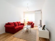 Izdavanje, jednosoban stan, 55m², Central Point, Podgorica - image 2